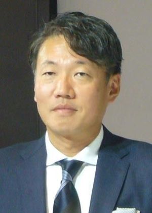 オフタイム メルセデス ベンツ日本 上野金太郎社長 紙面記事