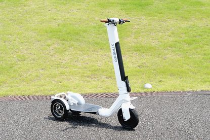 ホンダ発ベンチャーのストリーモ、三輪電動キックボードを2022年内に販売開始 安全性でシェア獲得｜自動車メーカー｜紙面記事