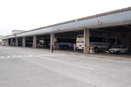 〈現場のアイデア あの手この手〉ジェイアールバス関東 東京支店車両整備工場(東京都江東区)|自動車整備・板金塗装|紙面記事