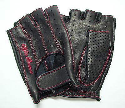 アルファロメオドライビンググローブ Yahoo!オークション - 新品未使用 アルファロメオ ドライビング