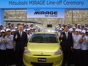 三菱自動車 世界戦略車 ミラージュ のタイ生産をスタート 自動車メーカー 紙面記事
