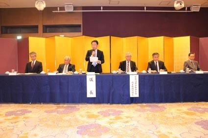 自販連新潟 代表者会議開く 新潟県自動車会館の代表に佐藤氏 首都圏 紙面記事