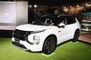 三菱自動車、大幅改良のアウトランダーPHEV 事前受注が3400台と好調