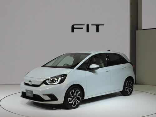 ホンダ 新型フィットを公開 日本市場投入は年2月 自動車メーカー Net