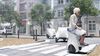 多様化する小型モビリティ、新たな移動手段として定着するか コストや運転マナーに課題