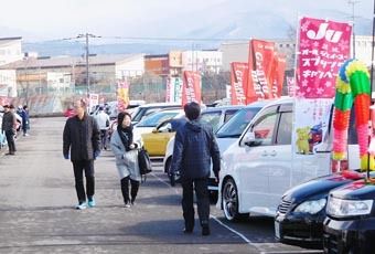 ｊｕ函館 今年初の合同中古車イベントを開催 北海道 紙面記事