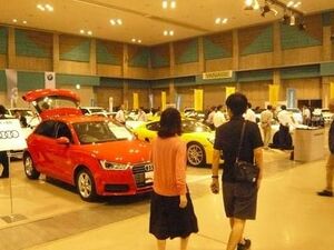 香川県輸入車正規ディーラー会 高松の認定中古車フェアに３千人 中 四国 紙面記事