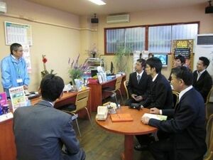 ａｉｒ高知 兵庫会員の工場見学と情報交換会 地域総合 紙面記事