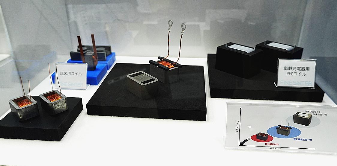 極家請合特製　焼金消粉　画材 金箔・金消し | 取扱製品 | 純金箔・金属箔粉は変わらぬ温もりと