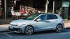 VW、マイナーチェンジしたゴルフの販売開始 外装デザイン変更 イルミ付きエンブレムも採用