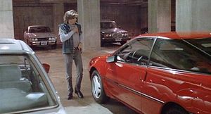 連載 スクリーン飾った名車たち １９３ フォード プローブ １９９０年型 ロボコップ２ １９９０年制作 クルマ 文化 モータースポーツ 紙面記事