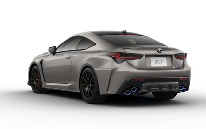 トヨタ、レクサス「RC F」に特別仕様車を設定 走行性能やデザインを