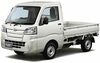 ダイハツ、「ハイゼットトラック/カーゴ」「アトレーワゴン」一部改良 全車にオートライト標準装備