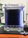 豊田中央研究所、人工光合成に挑む 植物を大きく上回る効率実現 セルの耐久性とコストが課題