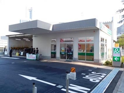 トヨタレンタリース神奈川 横浜みなとみらい店 新設 多様なレンタ需要に対応 首都圏 紙面記事