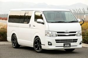 神戸トヨペット ハイエース特別仕様車販売強化 近畿圏 紙面記事 神戸トヨペット ハイエース特別仕様車販売強化 近畿圏 紙面記事